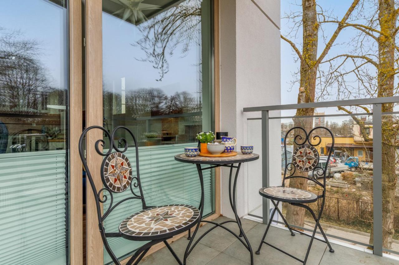 Green Square Apartment With Balcony Swinoujscie By Noclegi Renters Экстерьер фото